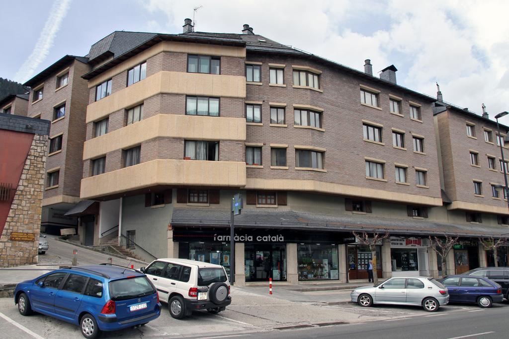 Apartamentos Sapporo III Vielha Luaran gambar
